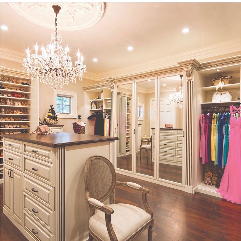 Meet your Posher, Betti Blanco ❤️